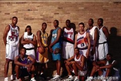 詹姆斯交大球馆篮球盛宴：体育精神与篮球巨星的不朽瞬间